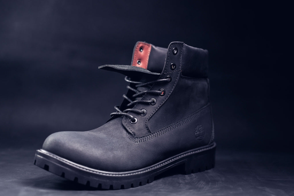 BLACK TIMBS