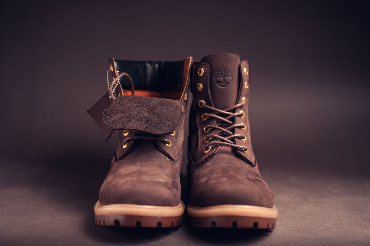 BROWN TIMBS