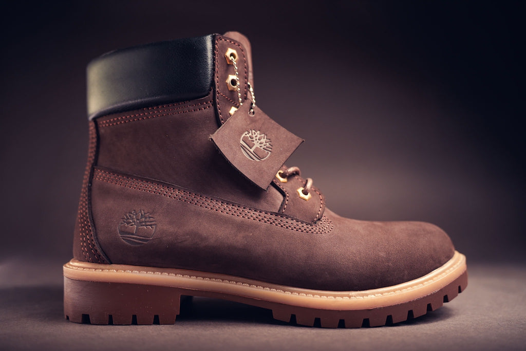 BROWN TIMBS