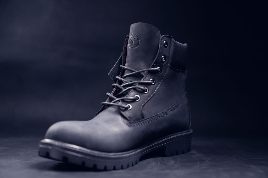 BLACK TIMBS