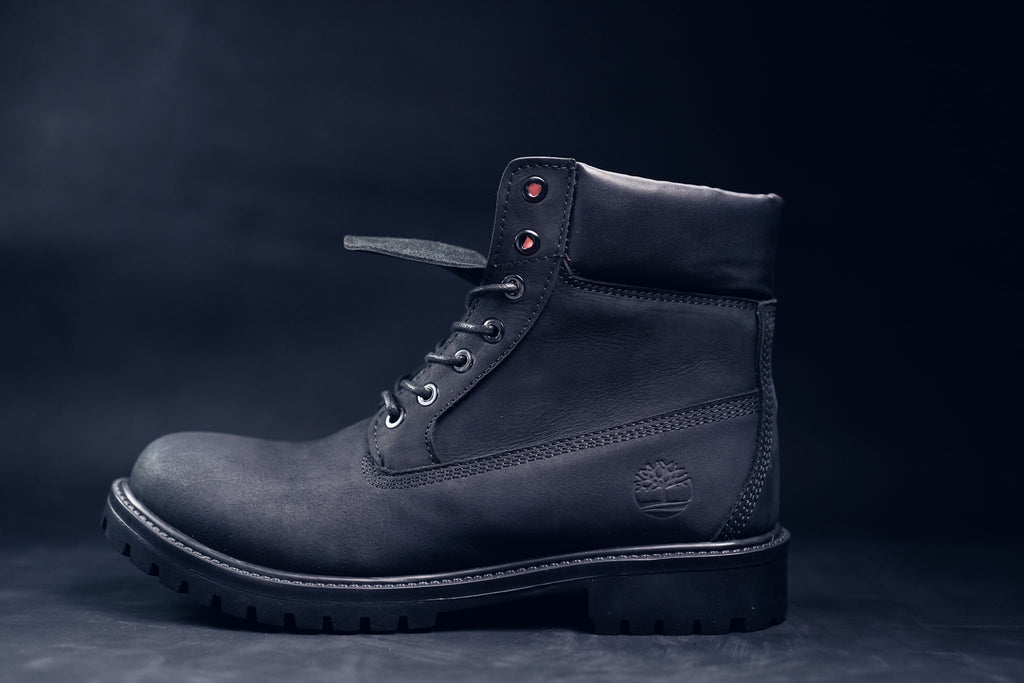 BLACK TIMBS